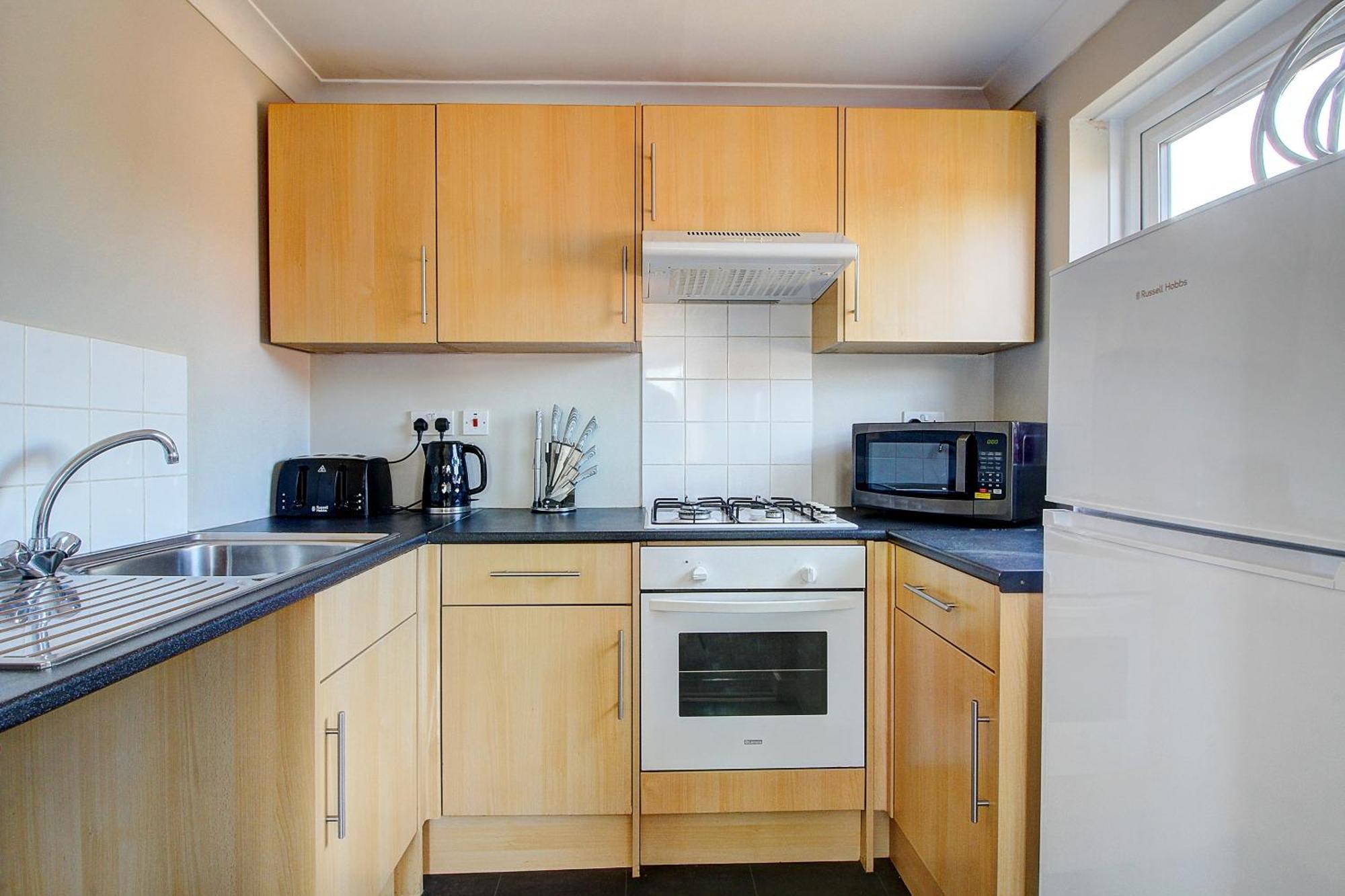 2 Minutes From Mk Central By Car- 2 Bed Apartment - 2 Free Parking Spaces- Hosted By Stayinmk Мілтон-Кінз Екстер'єр фото